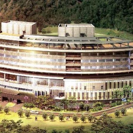 Inje Speedium Hotel & Resort Экстерьер фото